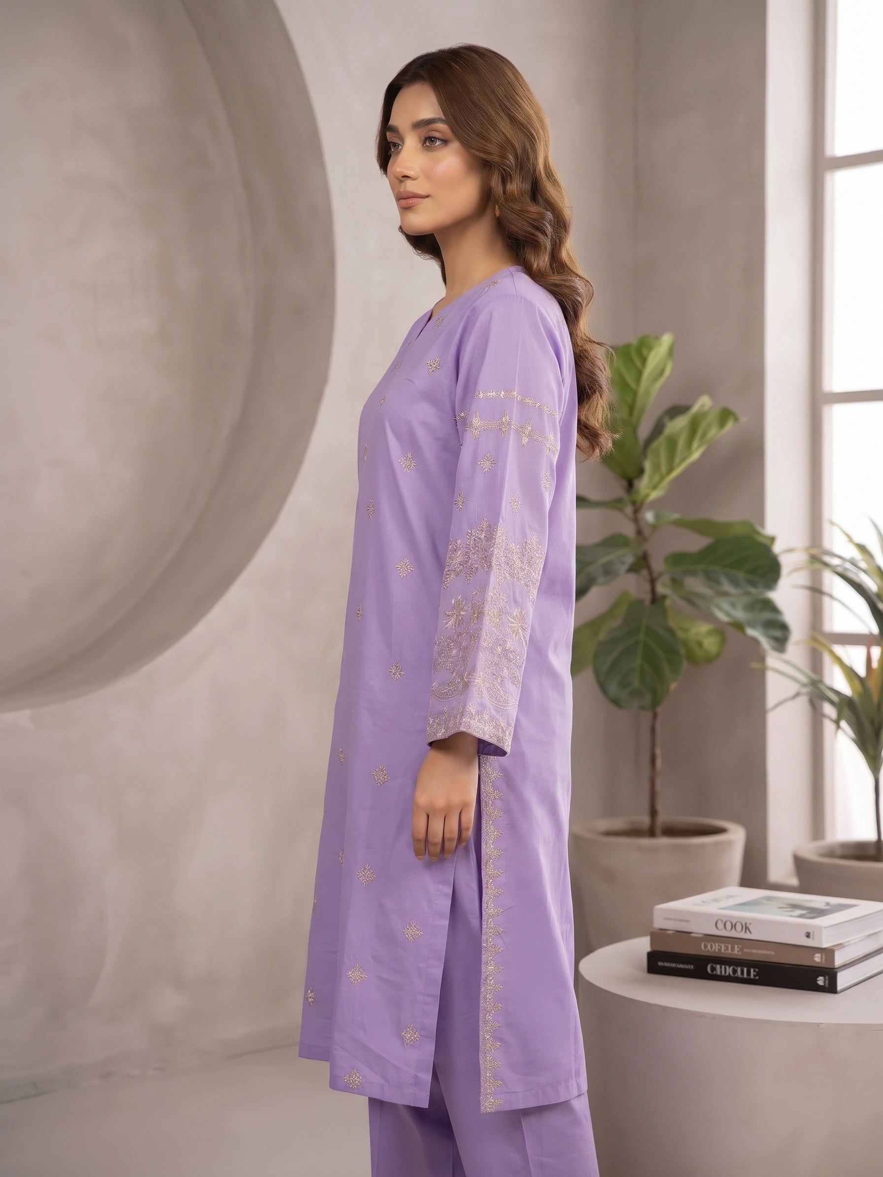 Mahira Embroidered 2 Piece Cotton Lawn Suit